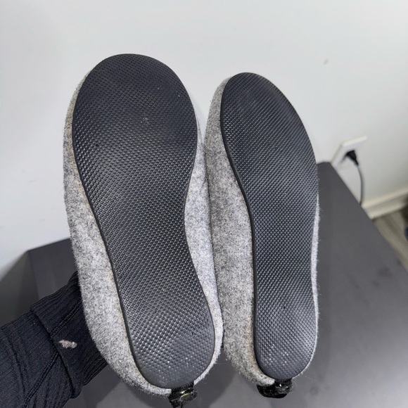 Mahabis Womens' wool felted lined classic gray slip on slippers - Picture 5 of 6